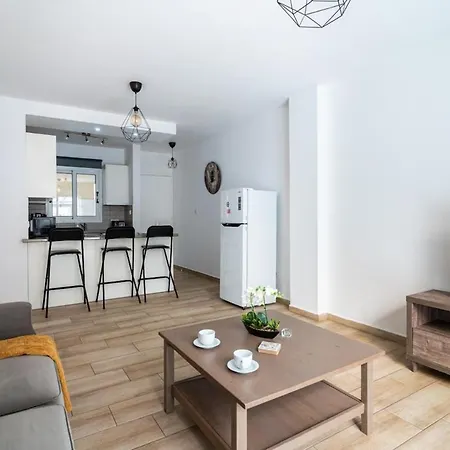 Апартаменты Levante - 2-br & Terrace In Ларнака