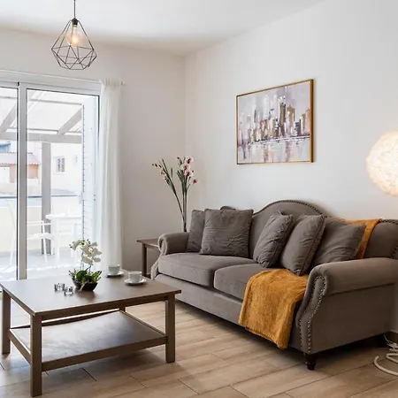 Levante - 2-br & Terrace In Lejlighed *
