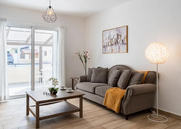 Levante - 2-br & Terrace In Apartament *