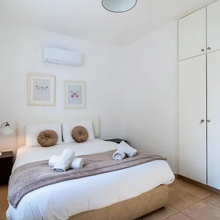 Levante - 2-br & Terrace In *