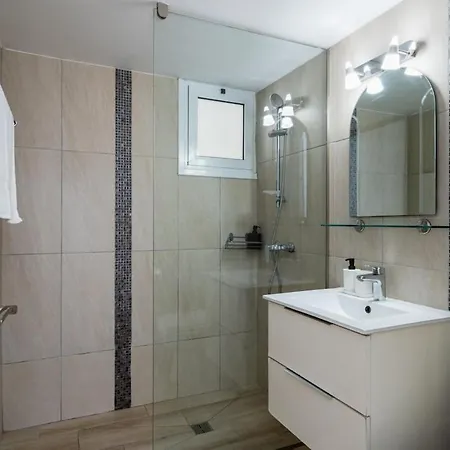 Appartement Levante - 2-br & Terrace In *