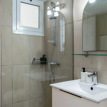 Appartement Levante - 2-br & Terrace In *